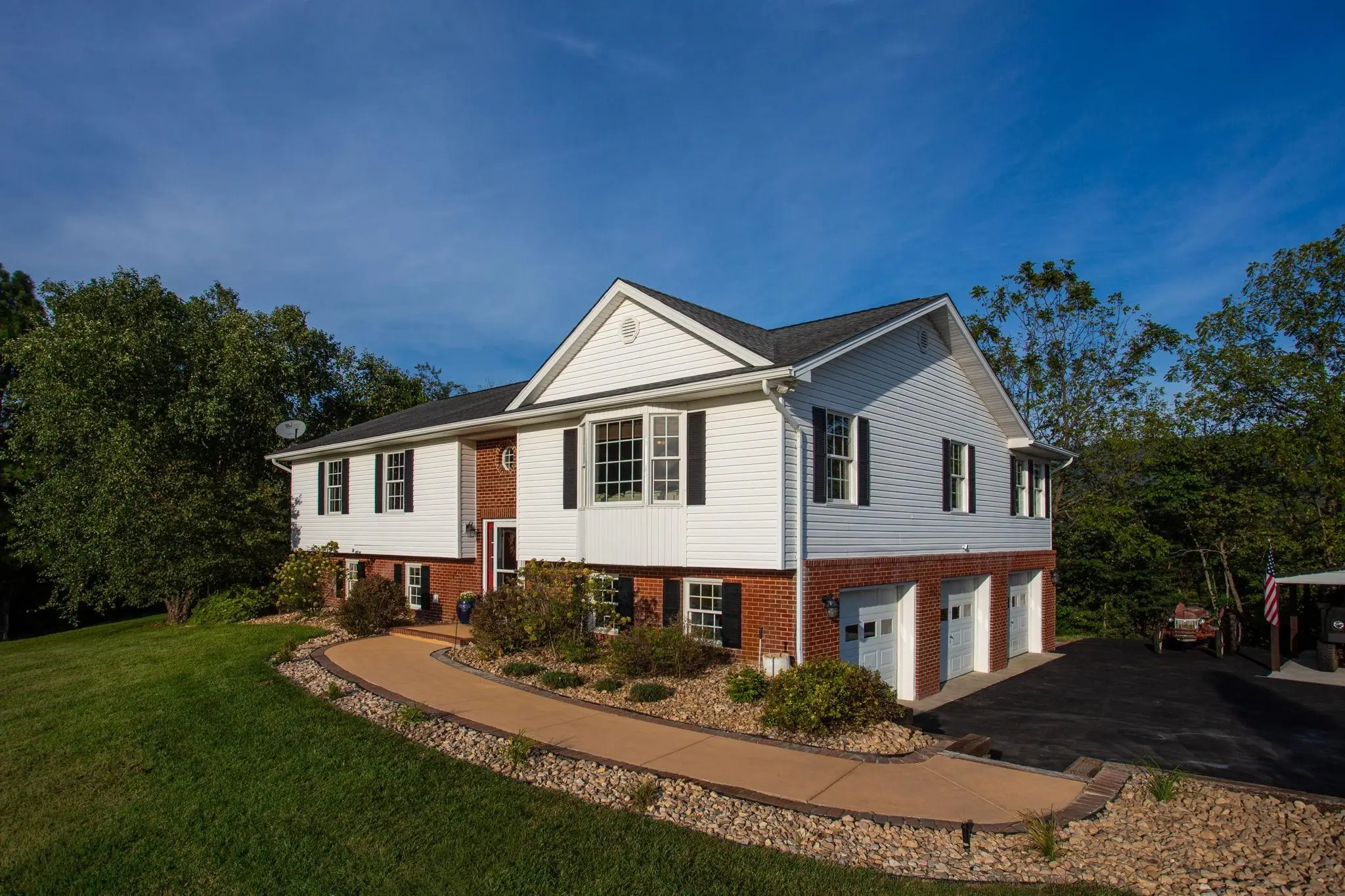 215 Green Hills Ln, New Market