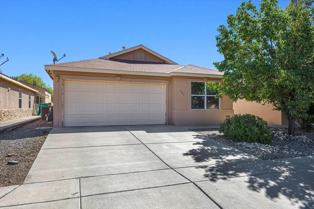 700 97th Street Sw, Albuquerque