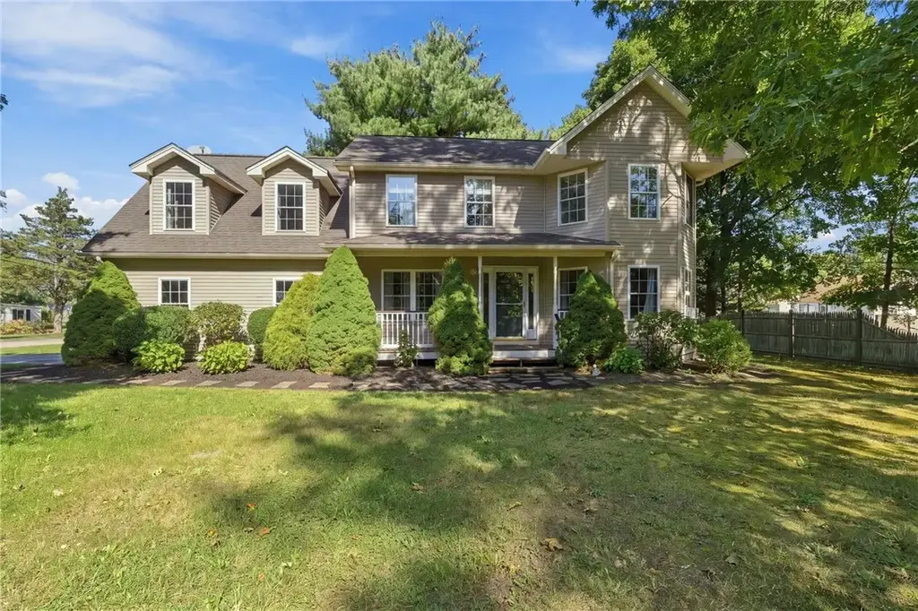 278 Harrison St, North Kingstown