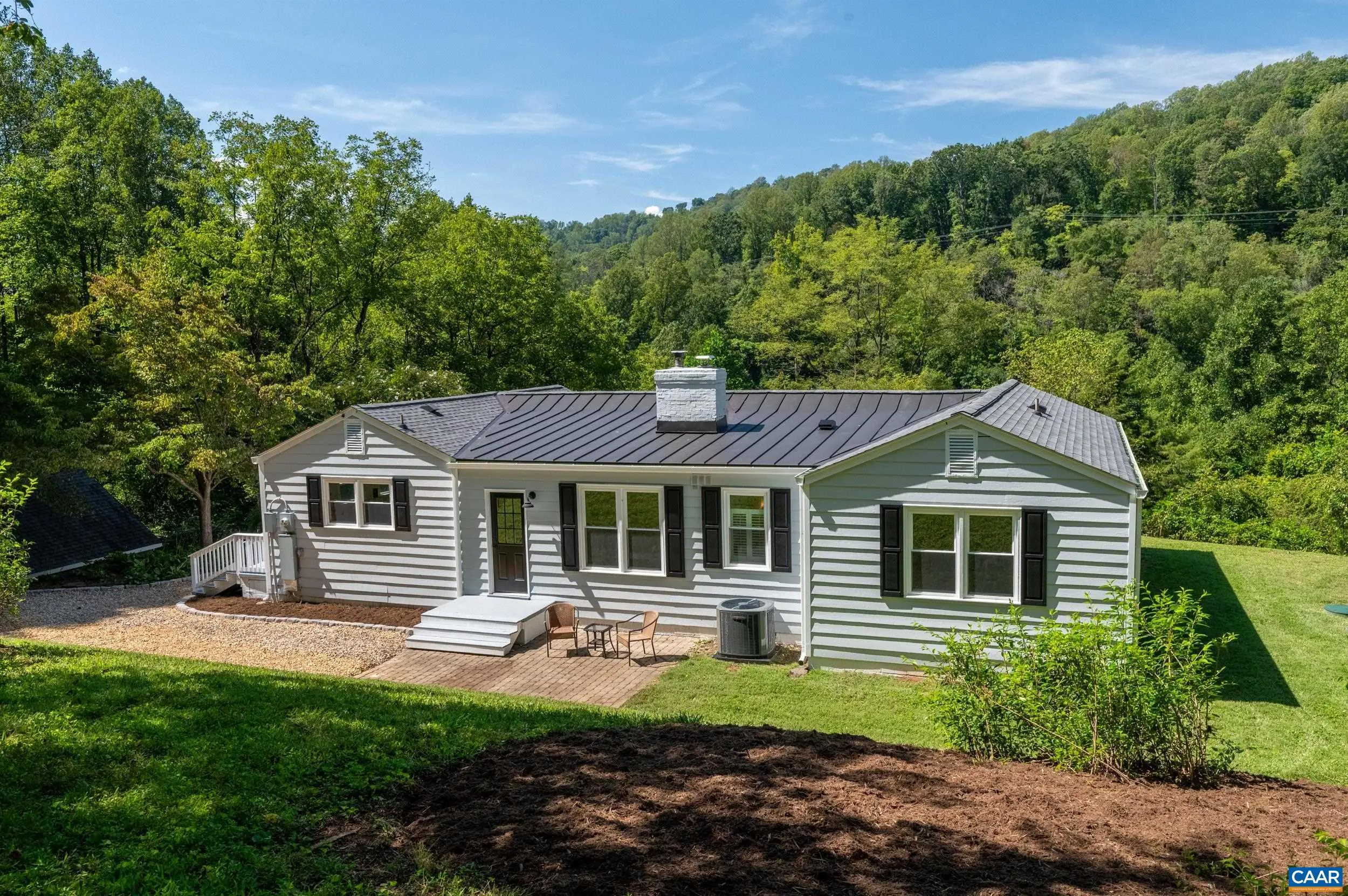2073 Arrowhead Valley Rd, Charlottesville