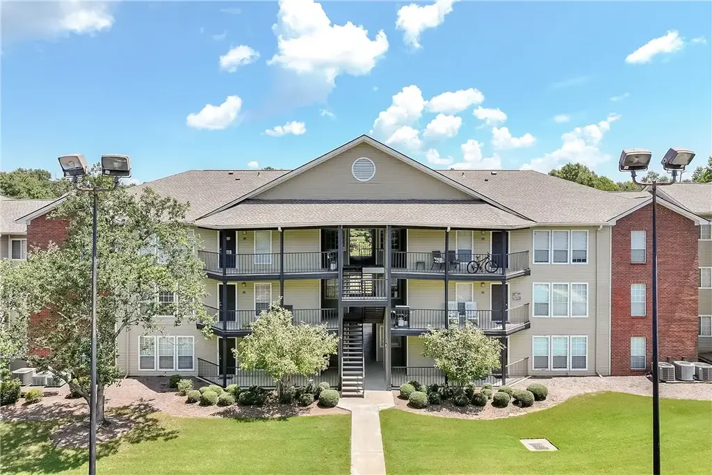 626 Shug Jordan Pkwy 10336, Auburn