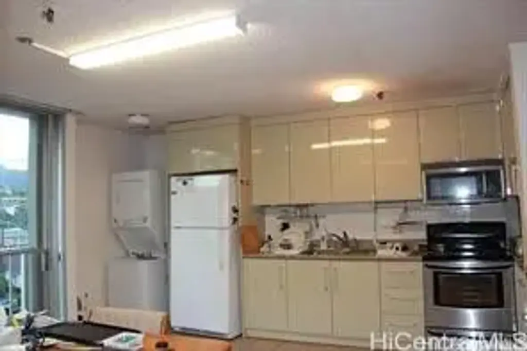 (unit #607) 1226 Alexander Street, Honolulu