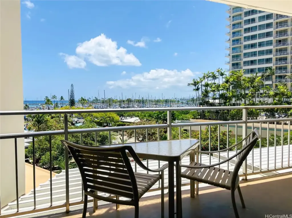 (unit #302) 1777 Ala Moana Boulevard, Honolulu