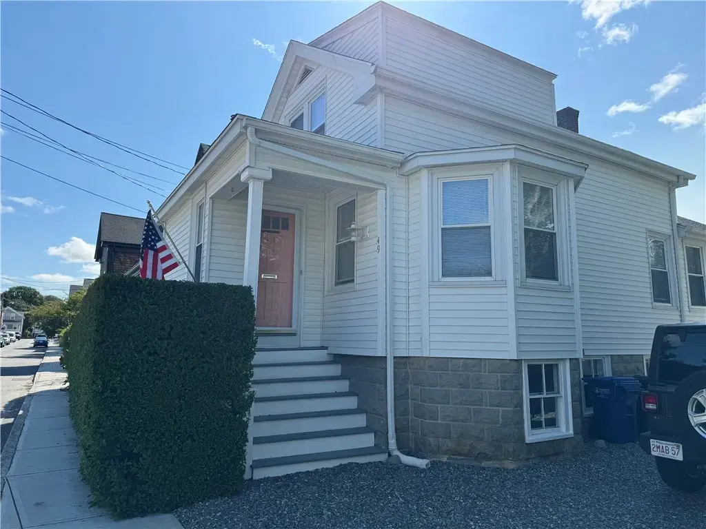 49 Connection St, Newport