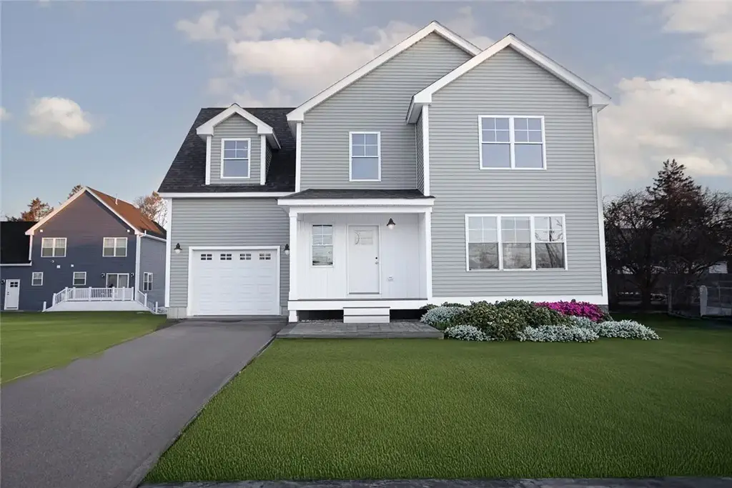 5 Recess Ln, Warwick