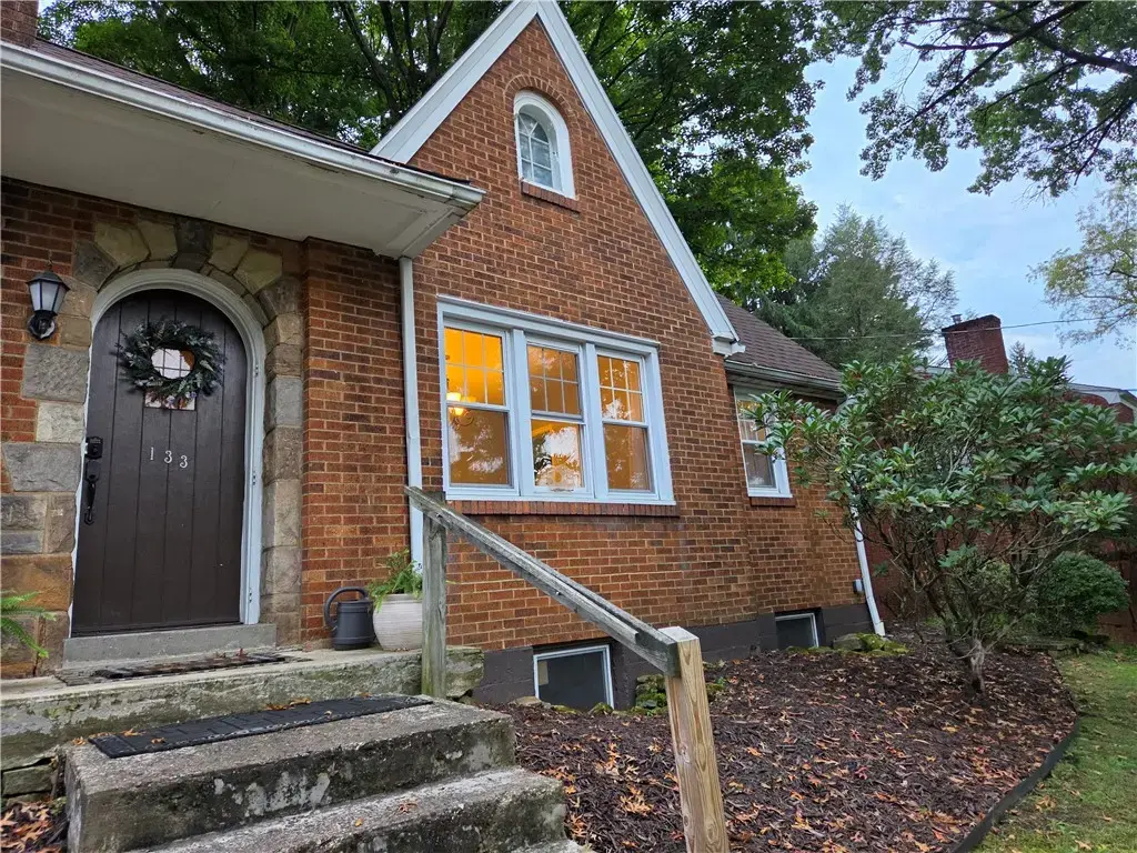133 Spring Grove, Penn Hills