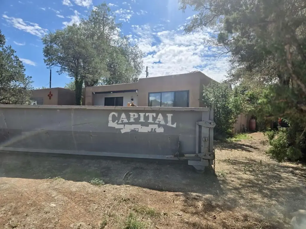 2704 Calle Cedro, Santa Fe