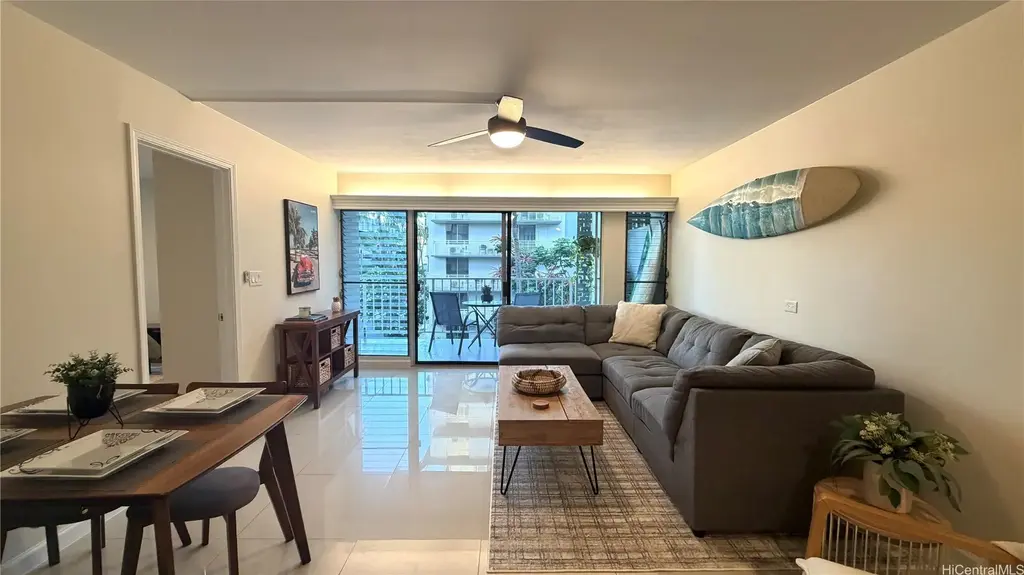 (unit #302) 2222 Aloha Drive, Honolulu