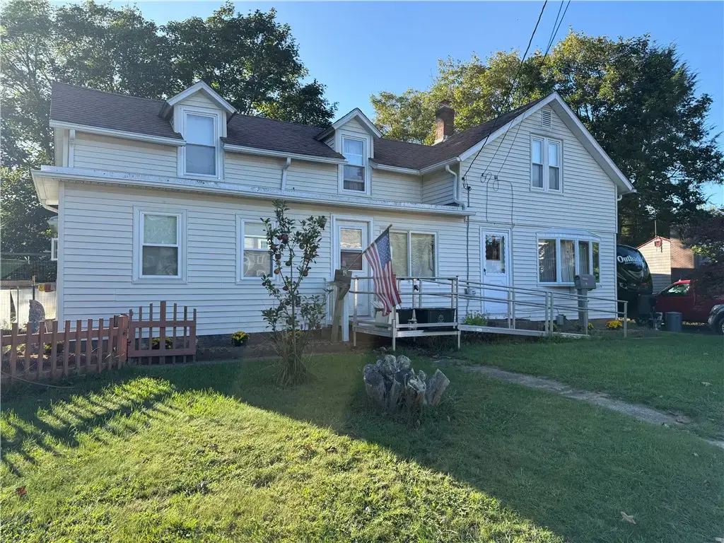 8 Pike St, South Kingstown