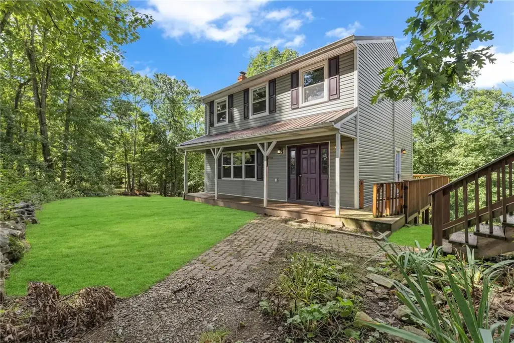 392 Hodgson, South Beaver