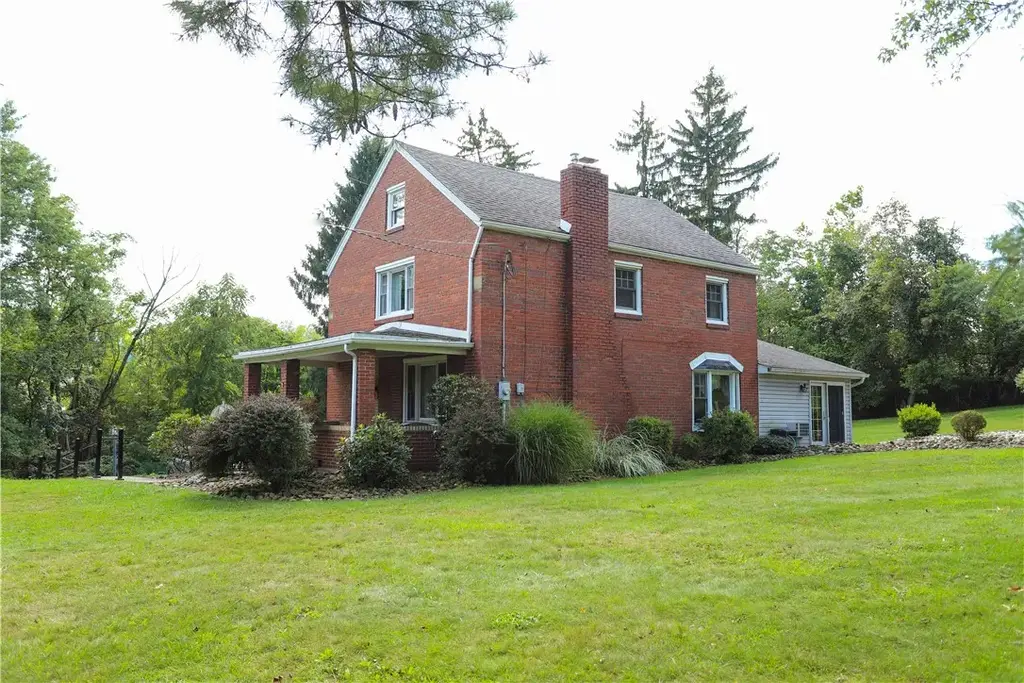 254 Arona Road , North Huntingdon