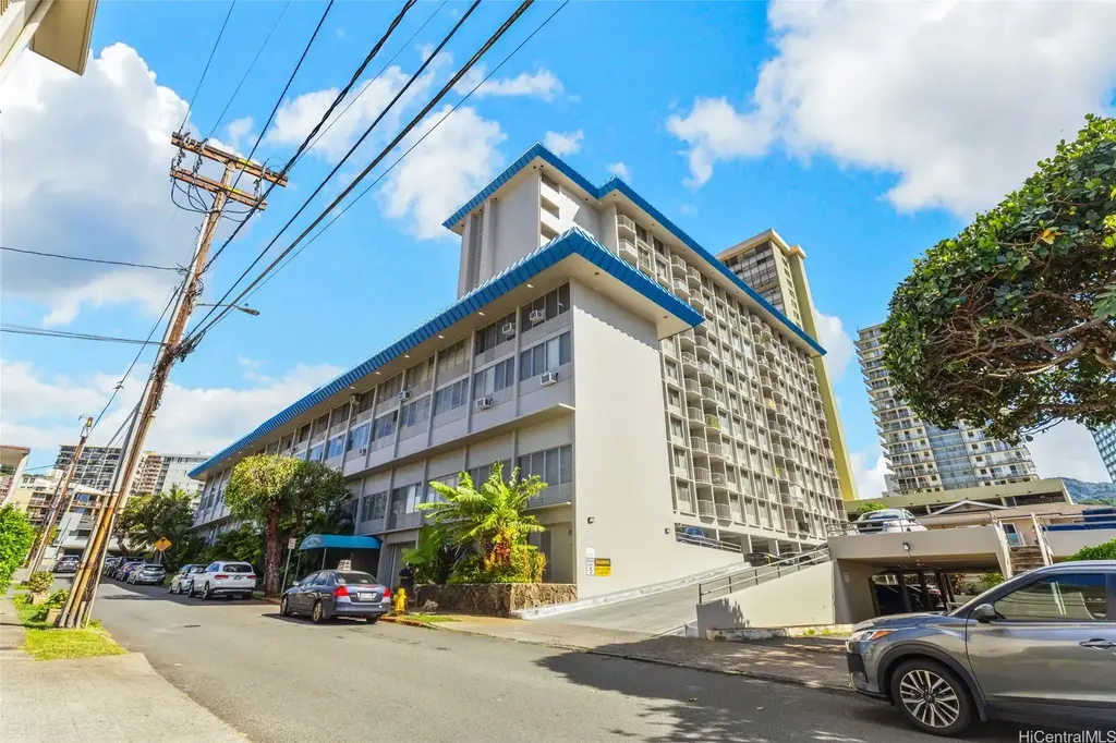 (unit #801) 1535 Pensacola Street, Honolulu