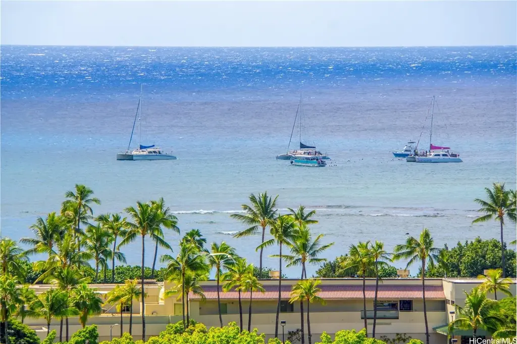 (unit #1405) 383 Kalaimoku Street, Honolulu