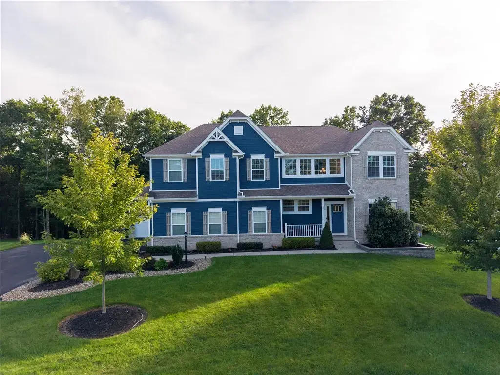 410 Hill Top, Adams