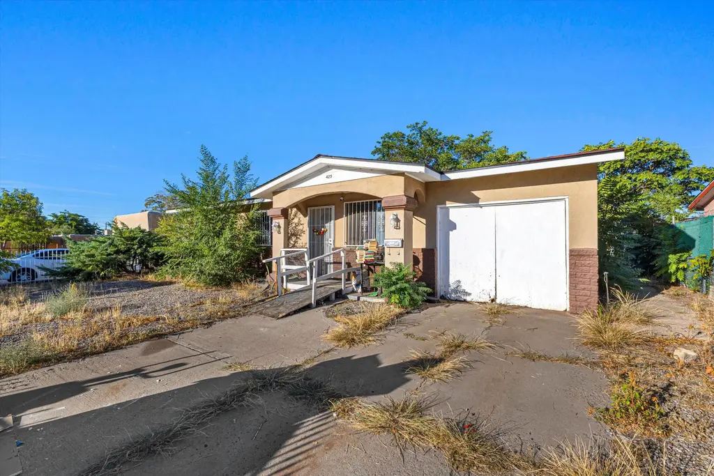 425 60th Street Sw, Albuquerque