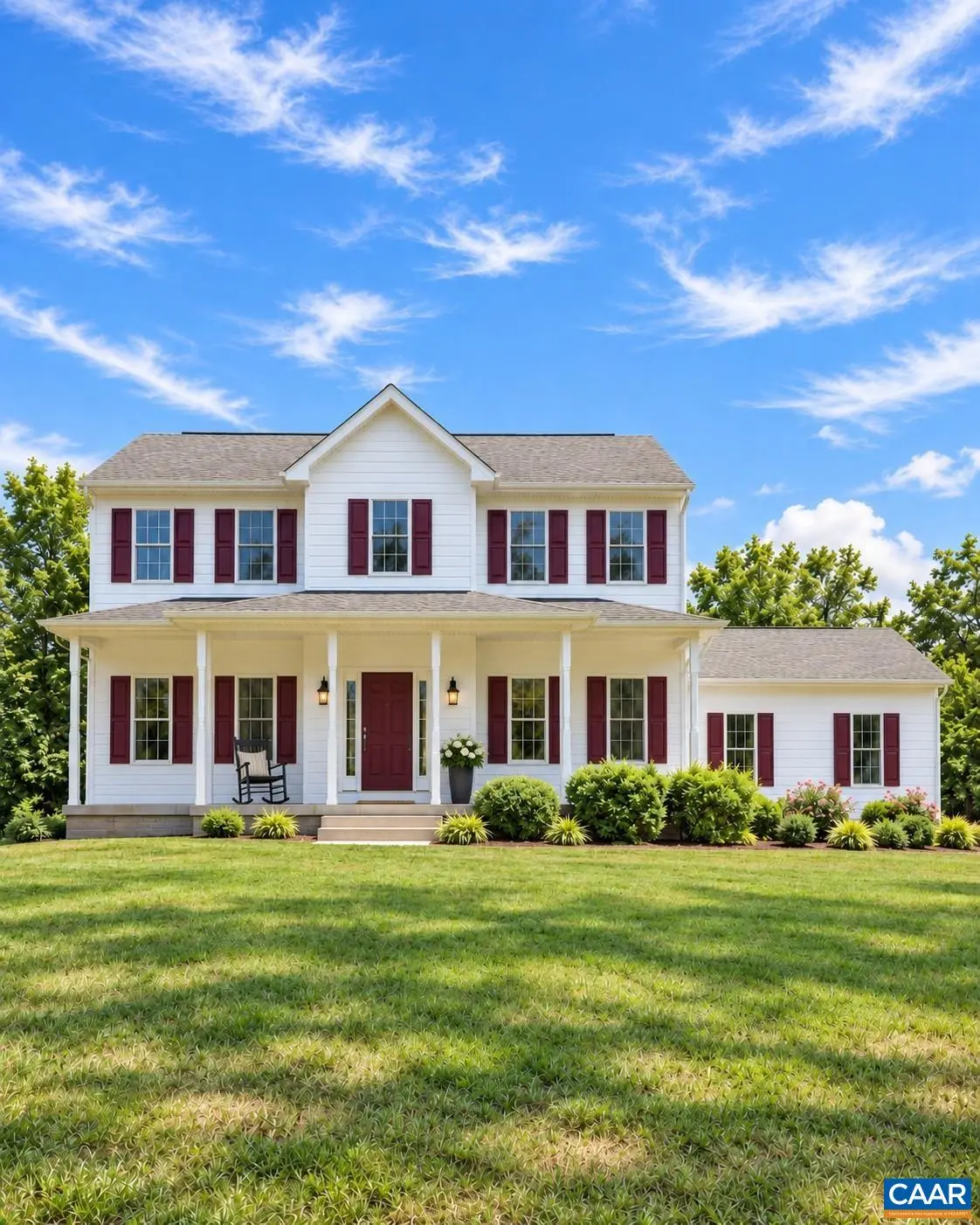 830 Raccoon Ridge, Scottsville