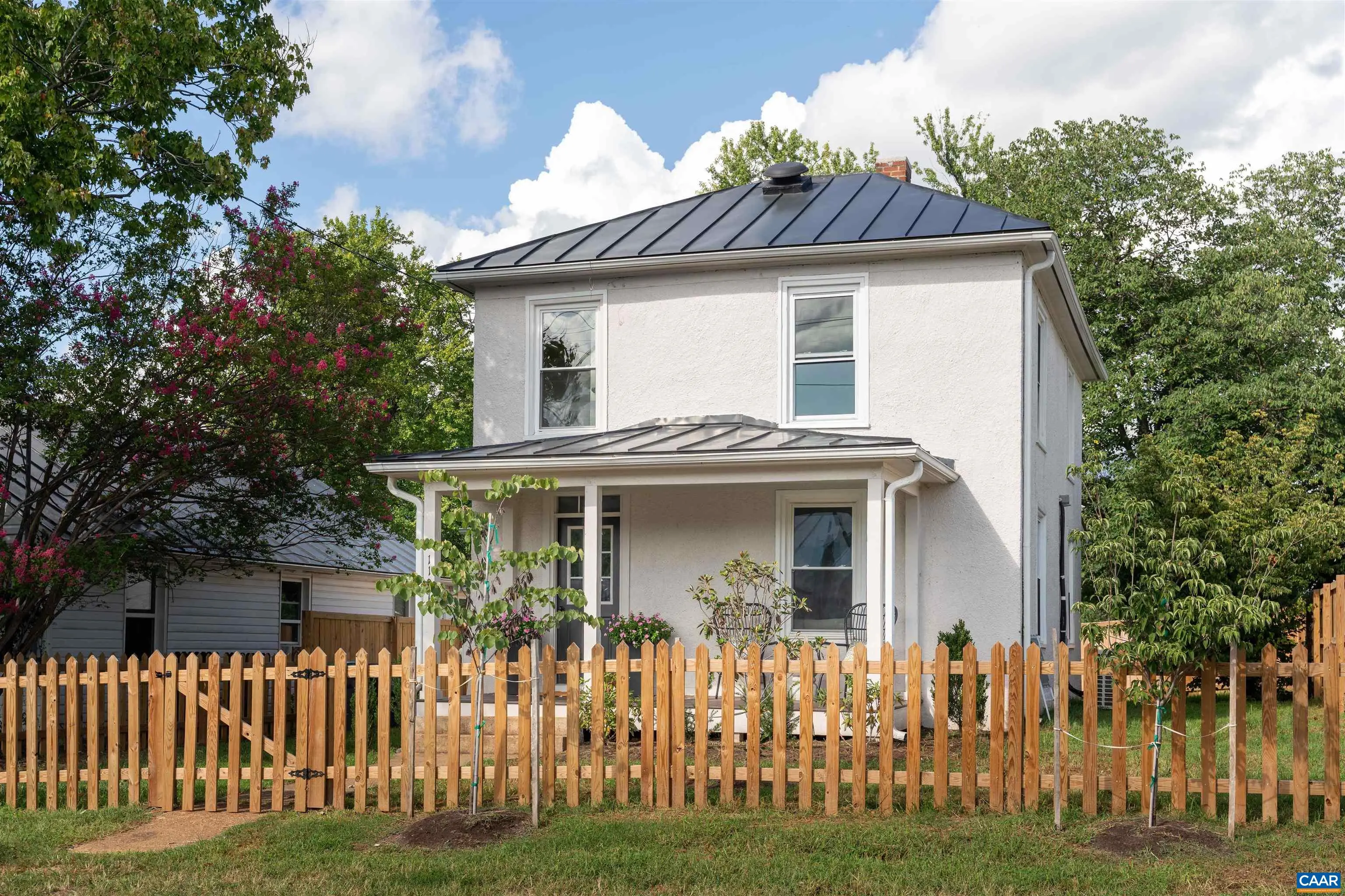 1107 Myrtle St, Charlottesville
