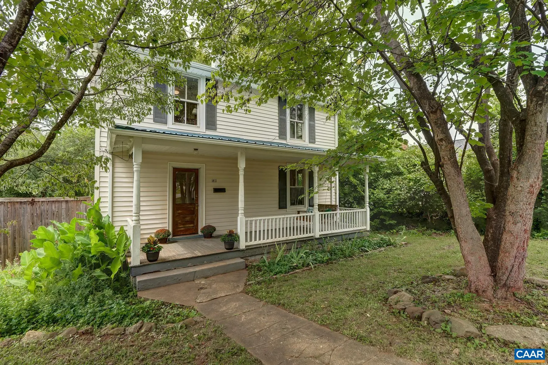 1411 Burgess Ln, Charlottesville