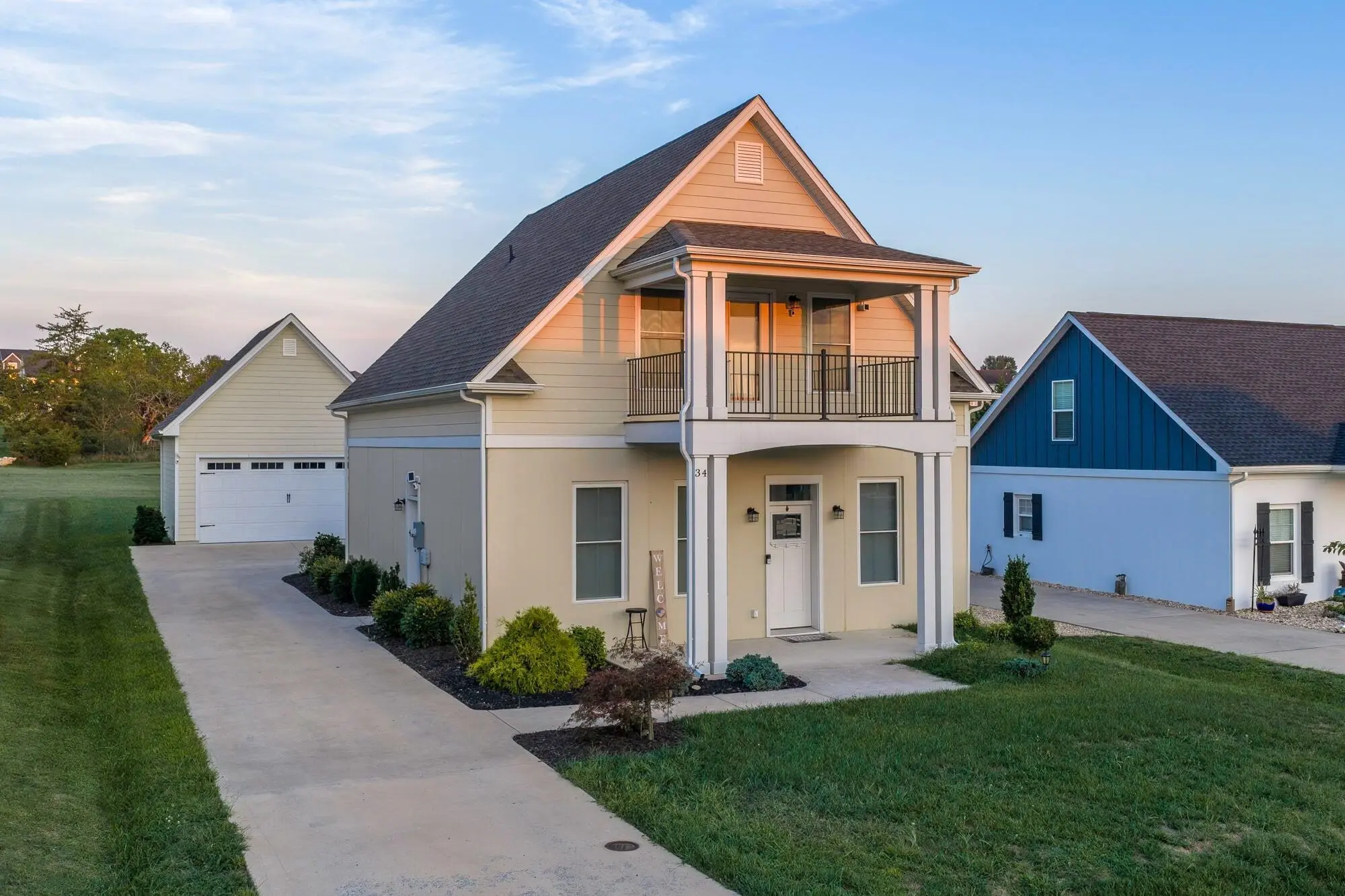 34 Florence Sarah Ln, Lexington