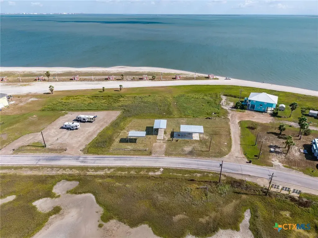 6-11 Ocean Drive, Port Lavaca