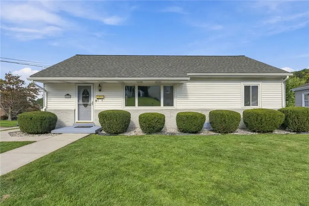 600 Maple Street , Jeannette