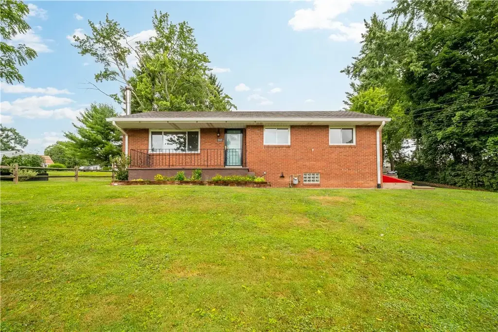 282 Spring Run Road, Moon/Crescent
