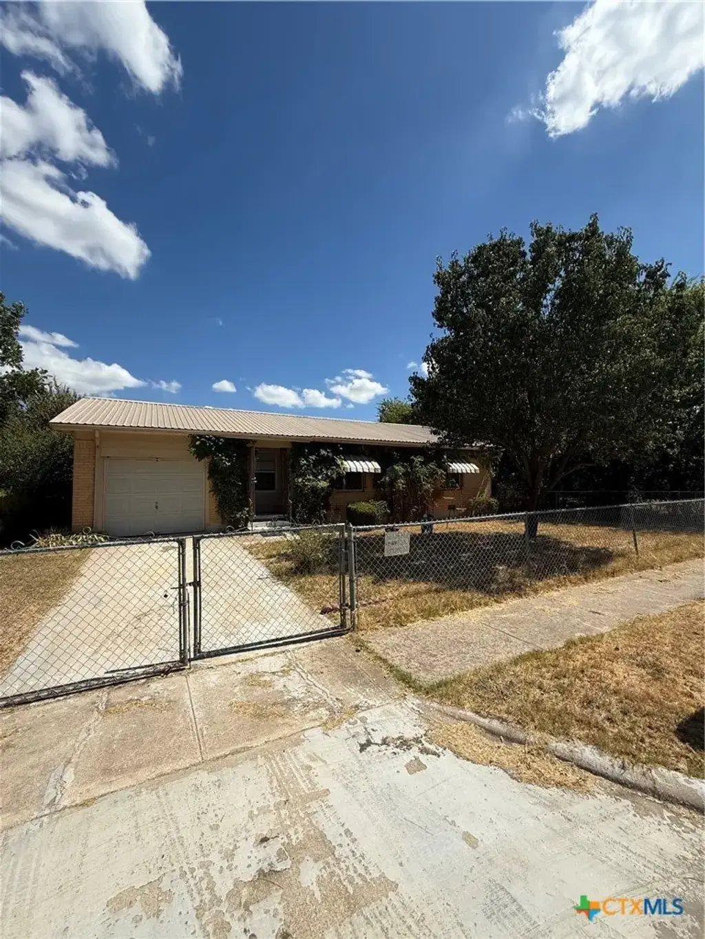 711 S 3rd Street, Copperas Cove