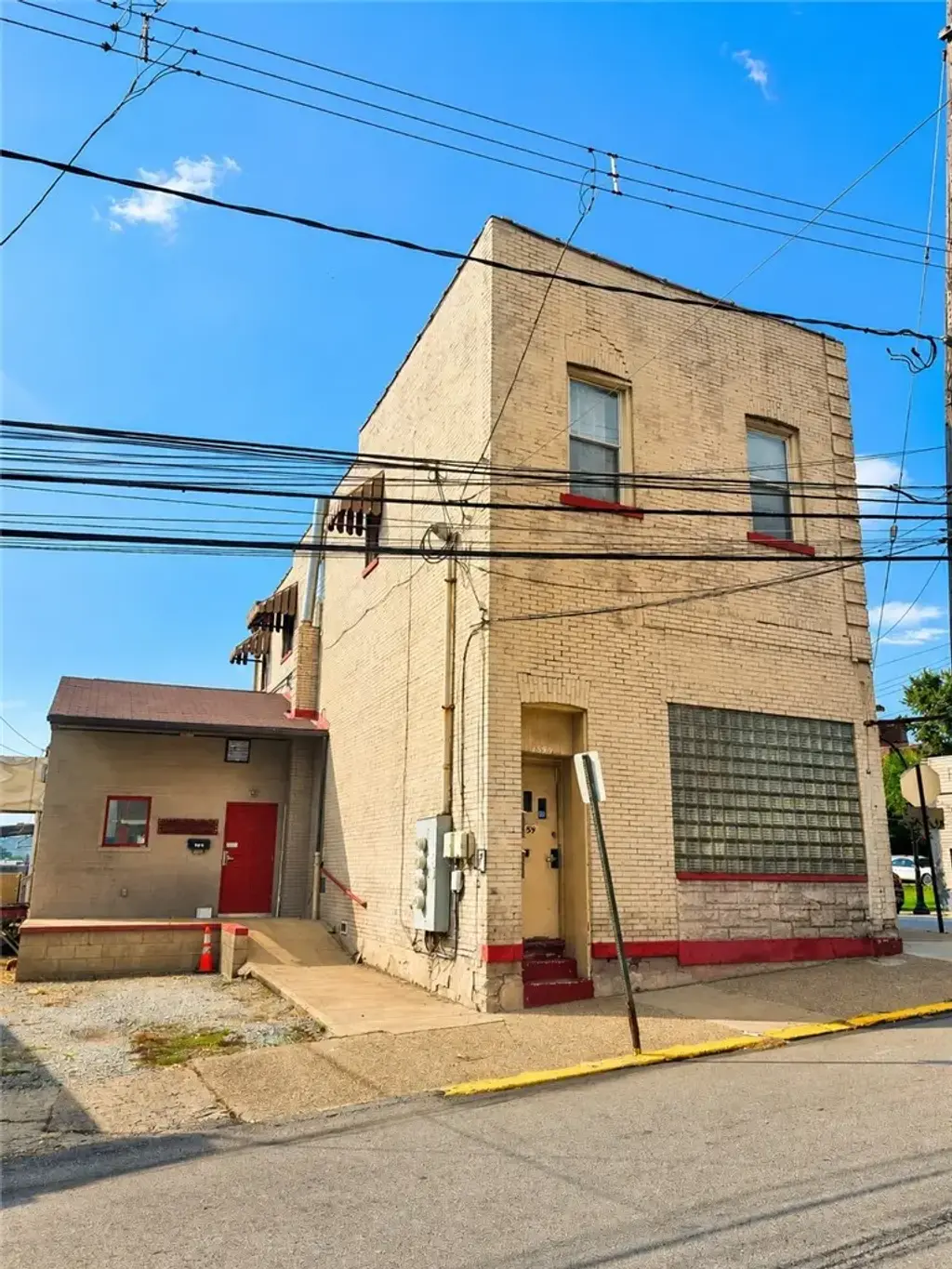7559 Roslyn Street , Swissvale
