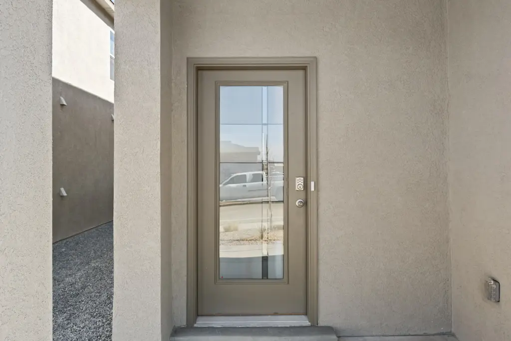 2424 Eglisfield Loop Ne, Rio Rancho