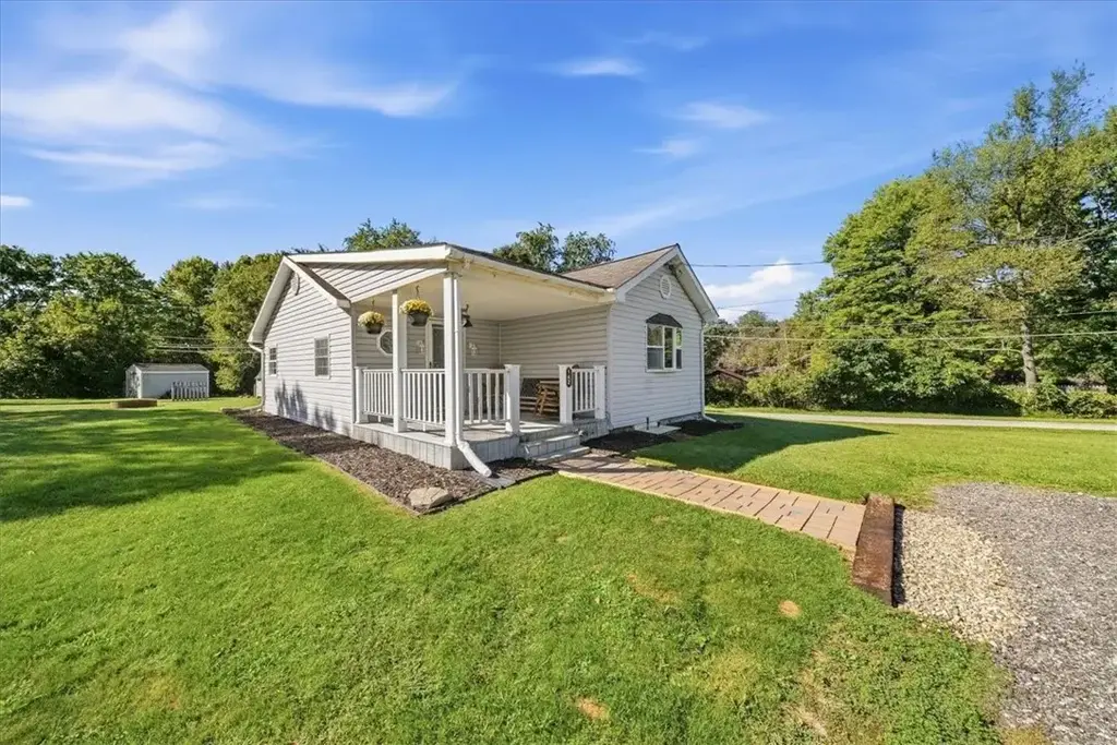 142 Long Road , Raccoon
