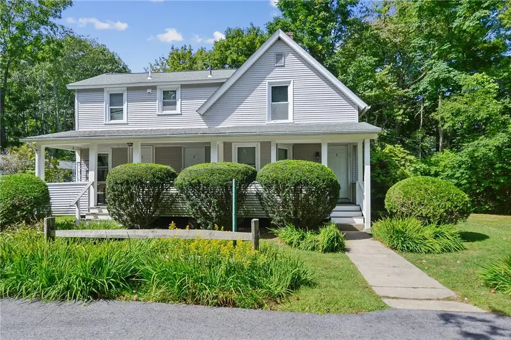 50 Bills Rd, South Kingstown