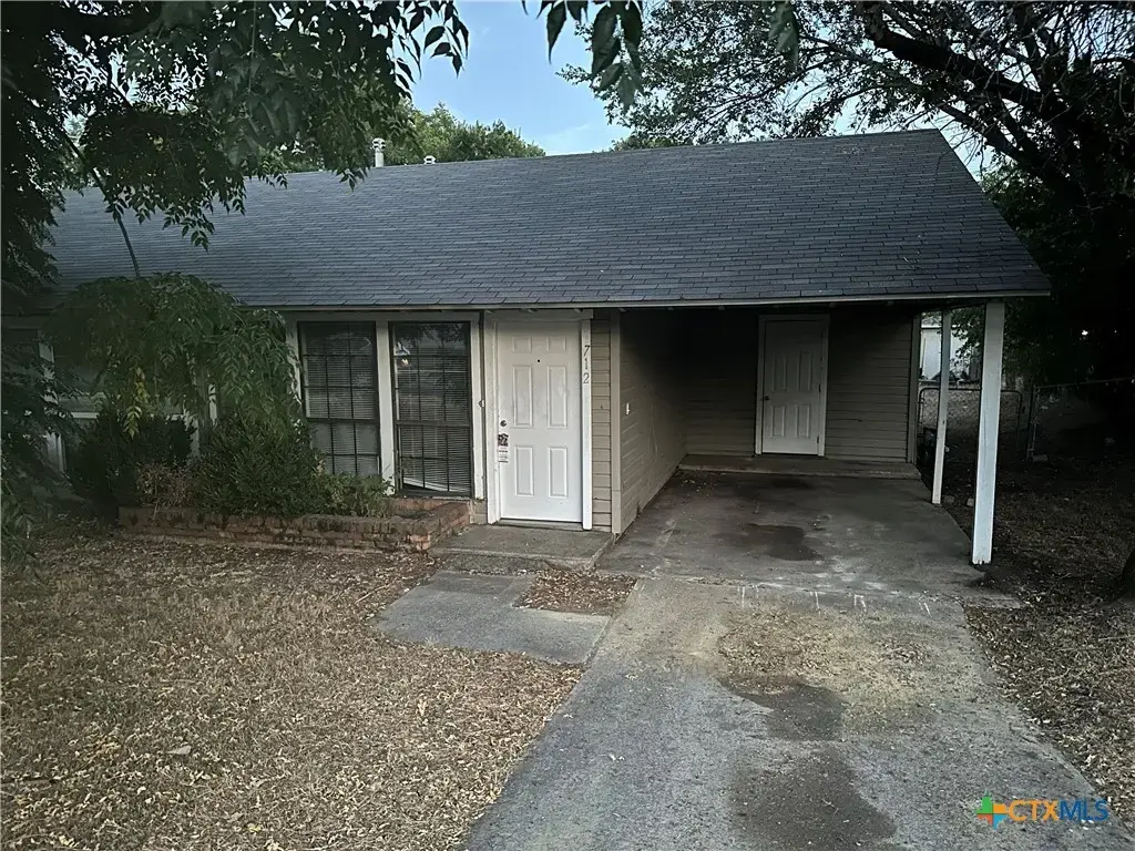 710 /712 Sutton Drive, Killeen