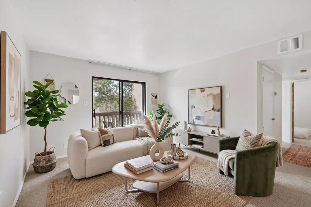 941 Calle Mejia # 216, Santa Fe