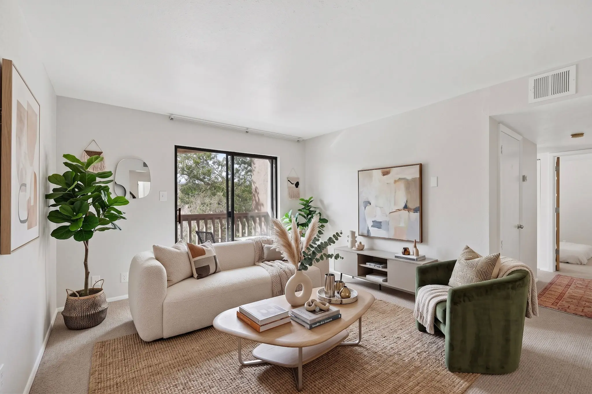 941 Calle Mejia # 216, Santa Fe