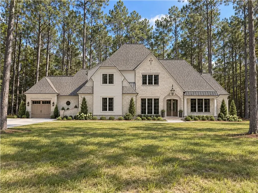 2220 Winchester Ln, Auburn