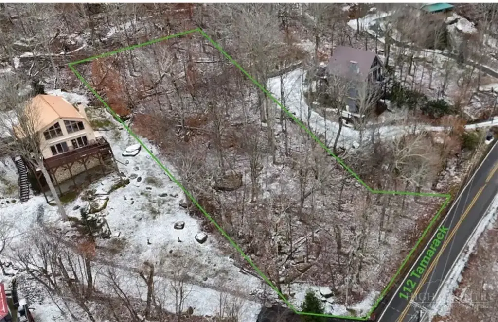 112 Tamarack Road, Beech Mountain