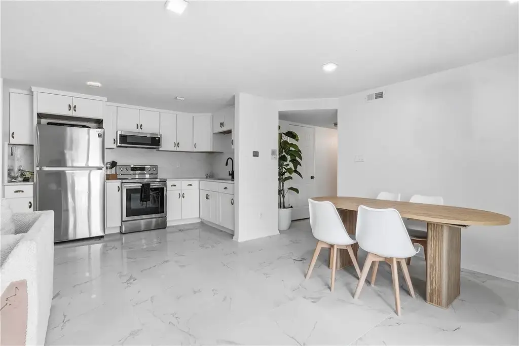 1616 Jefferson Ridge Drive , Jefferson Hills