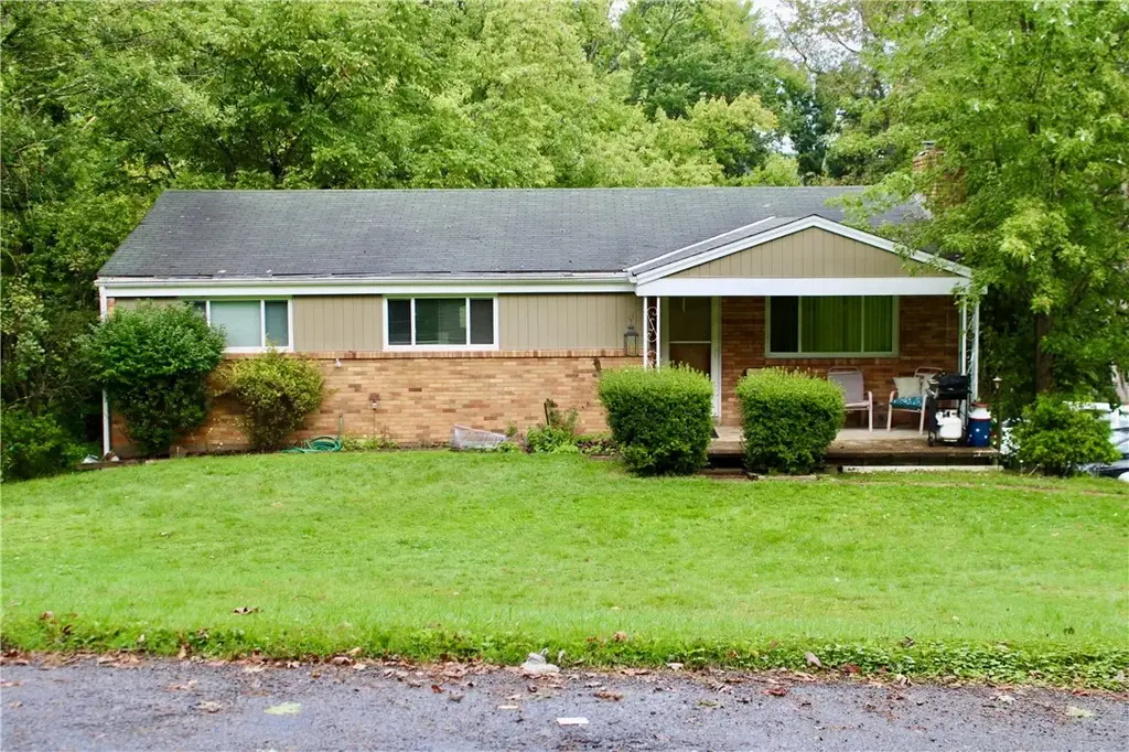 5735 Oakhill Road , Richland