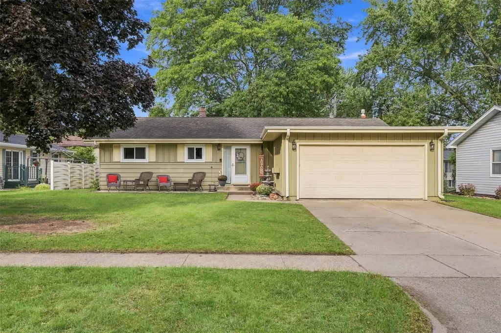2810 Sherman Street, Eau Claire