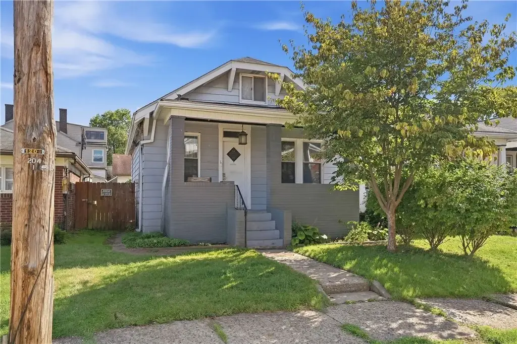 88 Vine Street , Ambridge