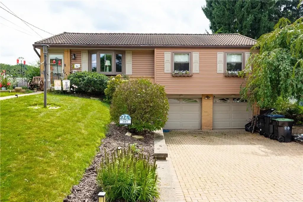 387 Harold Street , McCandless
