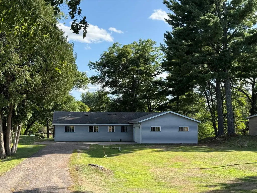 2727 26 7/8 Avenue, Mikana
