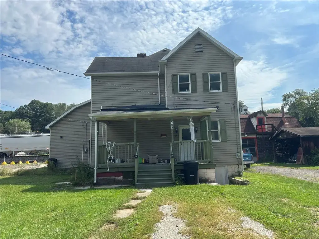 305 1st Street , Sutersville
