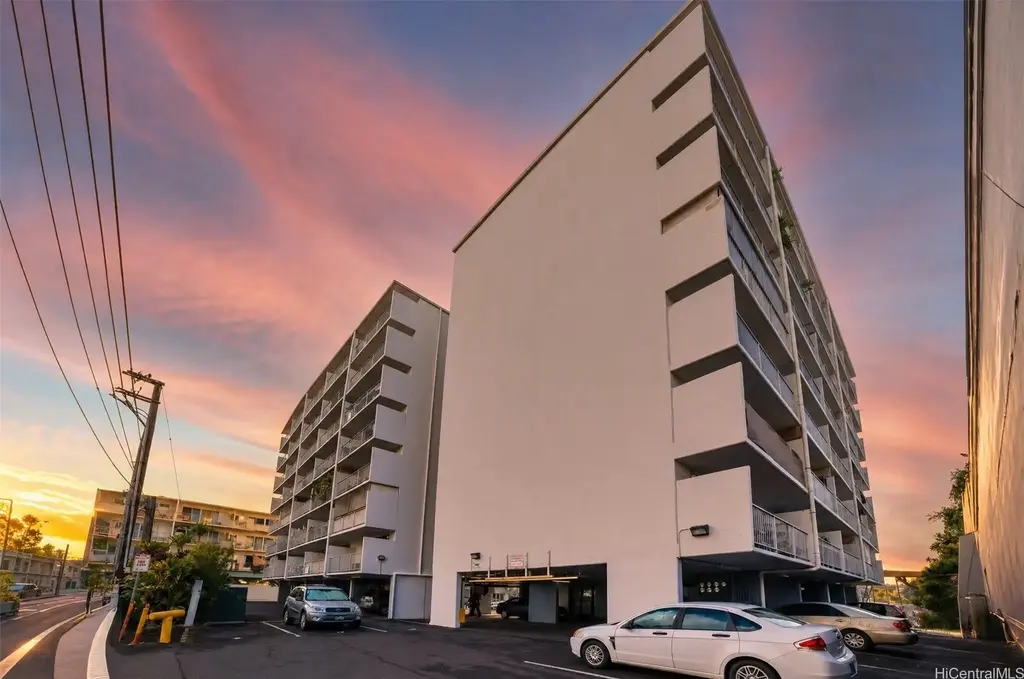 (unit #206) 1941 Church Lane, Honolulu