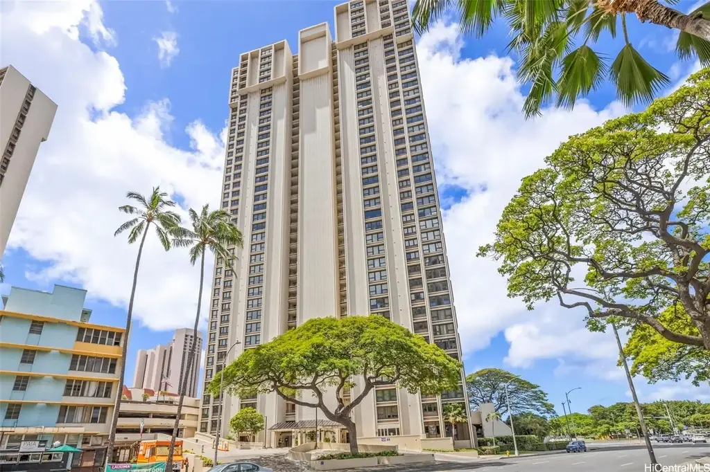 (unit #1808) 1600 Ala Moana Boulevard, Honolulu