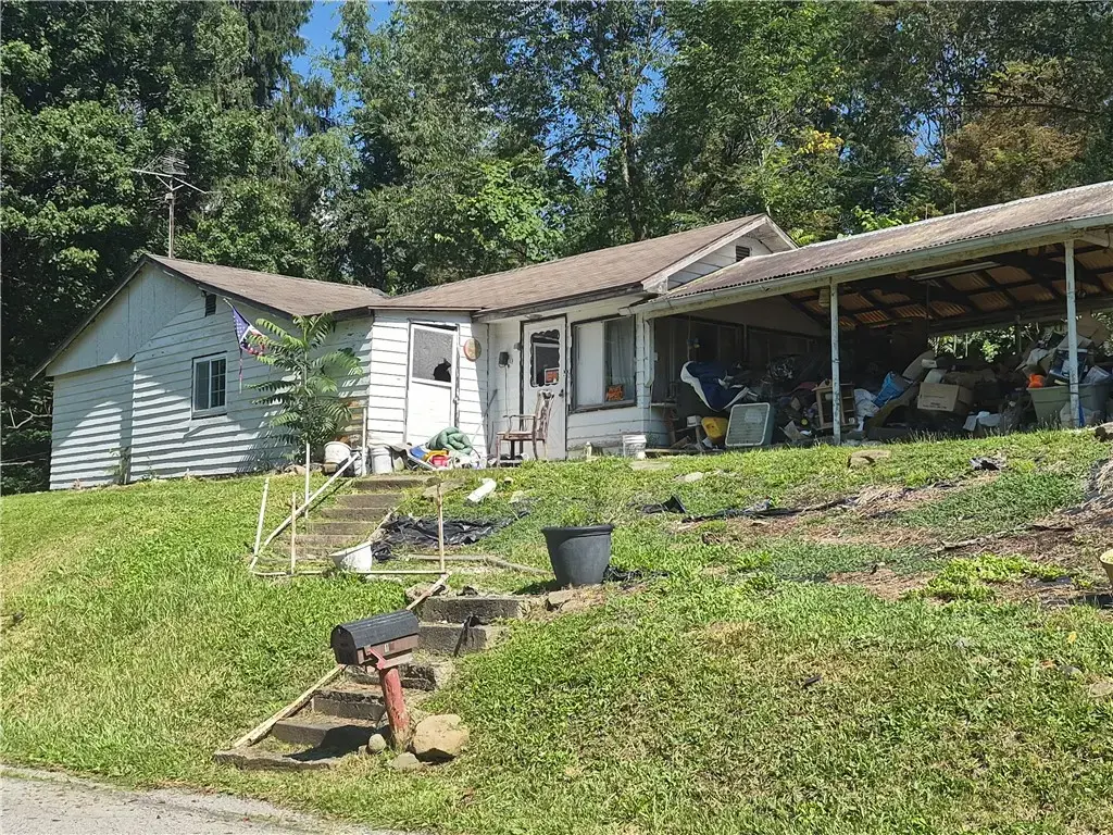 107 Louthan Road, South Beaver