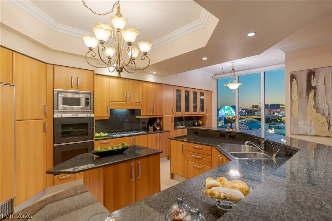 2857 Paradise Road Ph 2204, Las Vegas