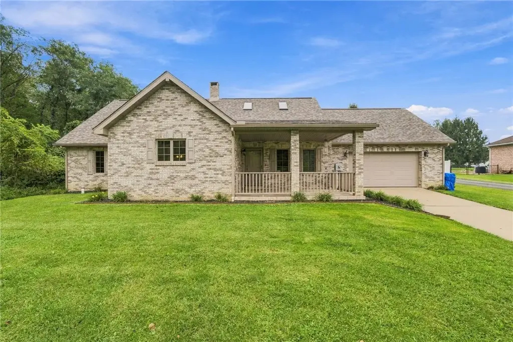 88 Gardner Avenue , North Union
