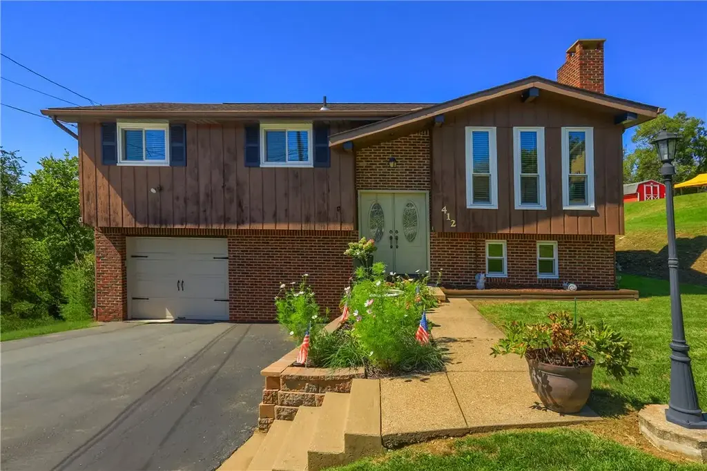 412 Payne Hill Road, Jefferson Hills