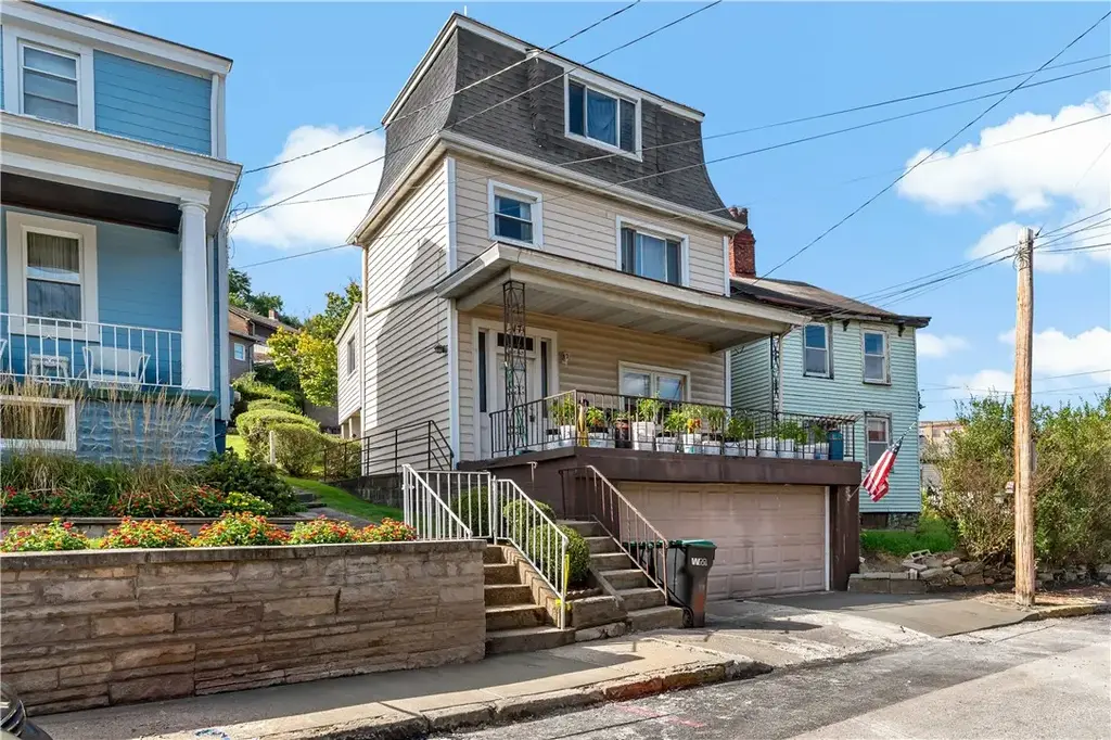17 Locust Street , Etna